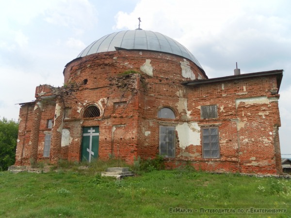 Церковь в селе Кленовское