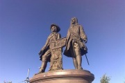 Памятник Татищеву и де Геннину