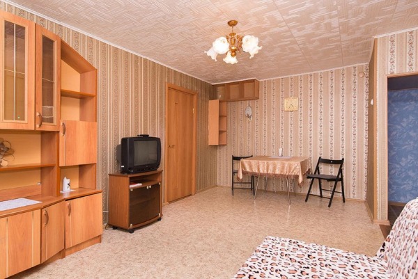 Apartment on Komsomolskaya 19
