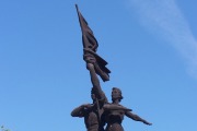 Памятник «Комсомолу Урала»