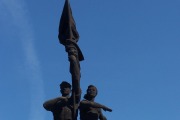 Памятник «Комсомолу Урала»