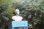 Памятник Герою Советского Союза Н.Н.Васильеву