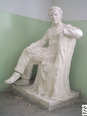 Скульптура Володя Ульянов