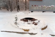 Мемориал Уральским Алюминщикам павшив в годы ВОВ - Вечный огонь был потушен снегом.